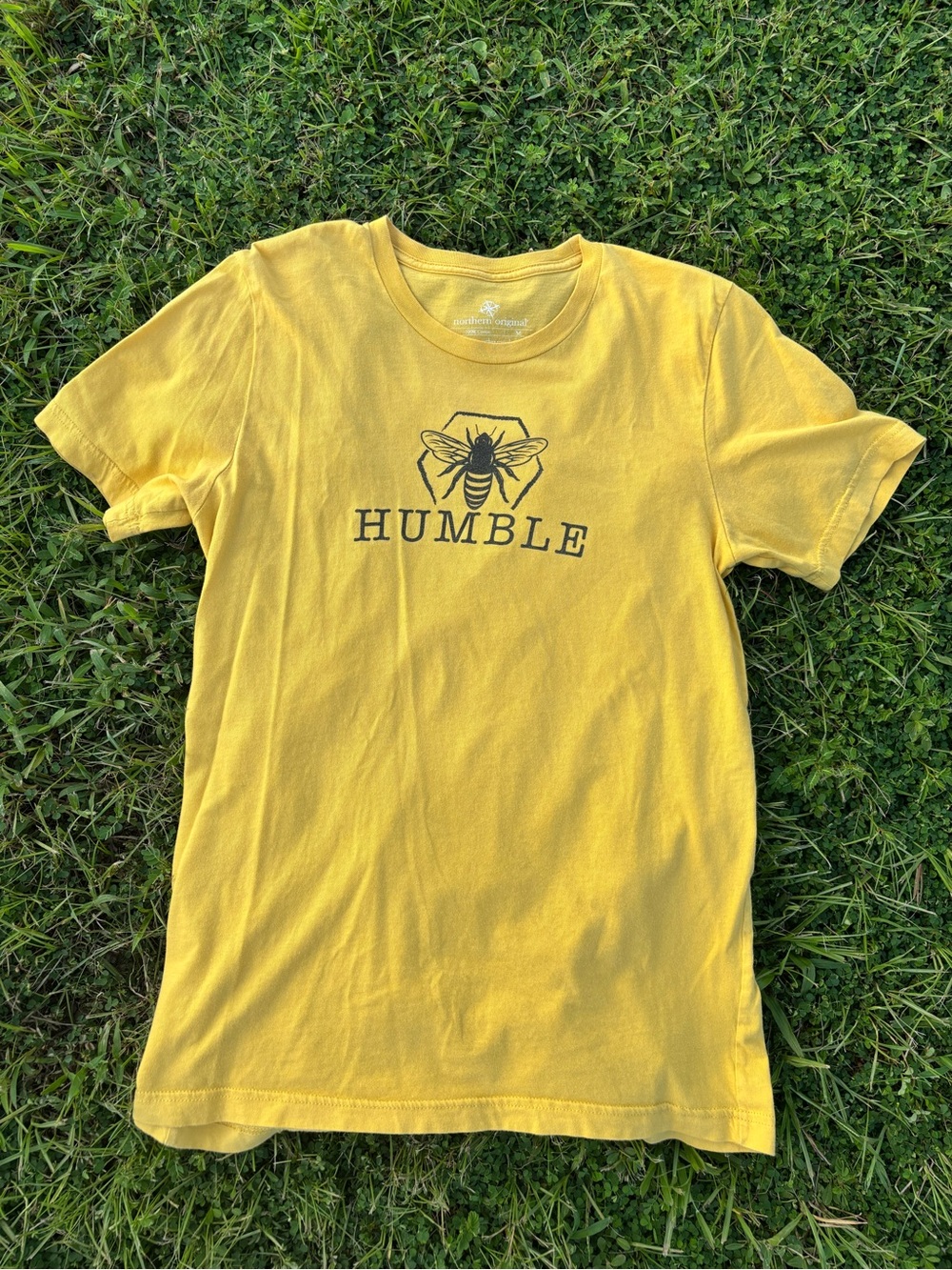 ‘Bee Humble’ soft yellow tee shirt